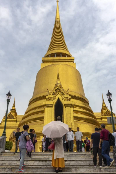 Bangkok Thailand Oktober 2018 Bezoekers Het Grand Palace Een Complex — Stockfoto