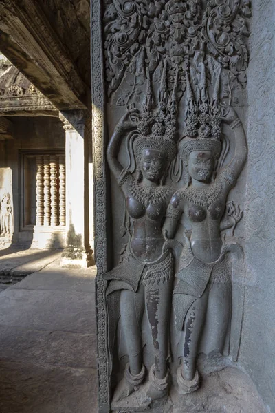 アンコール ワット古代寺院の複合体 石彫刻詳細 ユネスコ世界遺産 世界最大宗教的なモニュメントの一つ シェムリ アップ カンボジアの有名な観光スポット — ストック写真