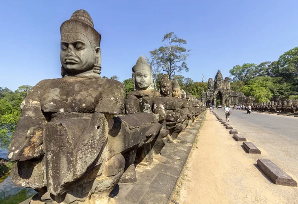 Eingang Zum Südtor Von Angkor Thom Der Letzten Und Beständigsten — Stockfoto