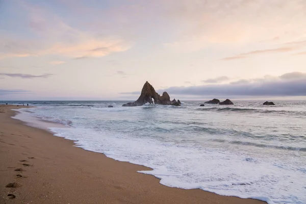 Sahilde gün batımı
