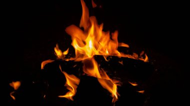 Kamp yan yangın turuncu Glow-kamp ateşi at Camp Fire Pit