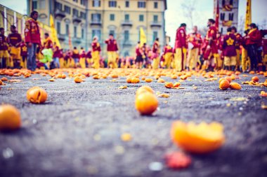 Carnevale di Ivrea battle of orange clipart