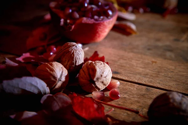 Sonbahar kompozisyon ahşap arka plan