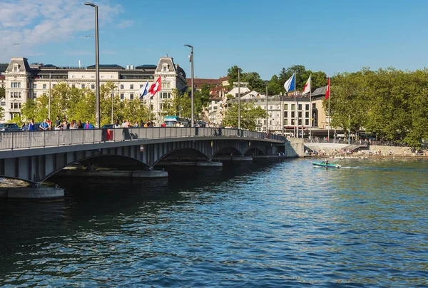 Zurich Suiza Mayo 2018 Puente Quaibrucke Ciudad Zurich Quaibrucke Inglés —  Fotos de Stock