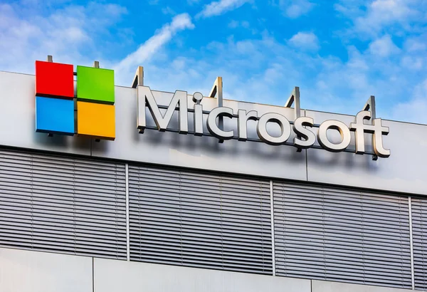Wallisellen Sviçre Eylül 2017 Bir Ofis Binası Microsoft Corporation Işareti — Stok fotoğraf