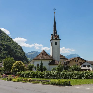 Schwyz, İsviçre Kantonu Seewen köyü Kilisesi.