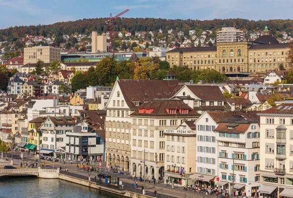 Zurich Switzerland September 2017 Buildings Historic Part City Zurich People — Stock Photo, Image