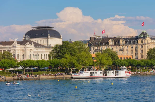 Embankment del lago di Zurigo nella città di Zurigo, Svizzera in — Foto Stock