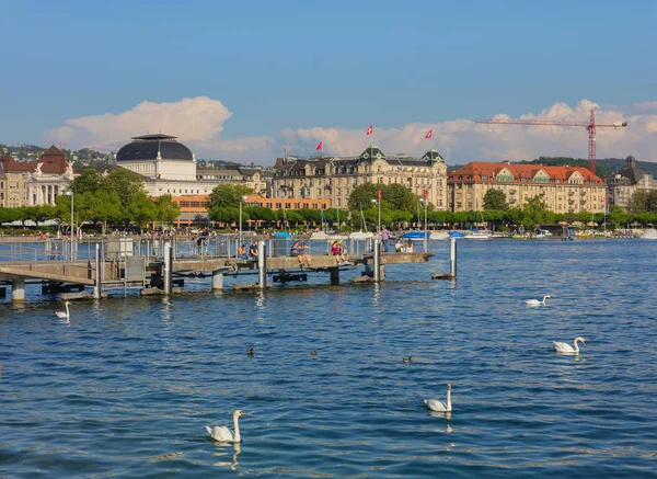 Zürichsee in der Schweiz im Frühling — Stockfoto