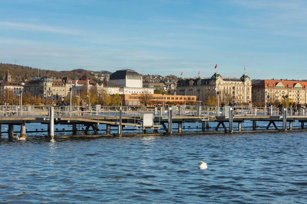 Lago di Zurigo visto dalla città di Zurigo — Foto Stock