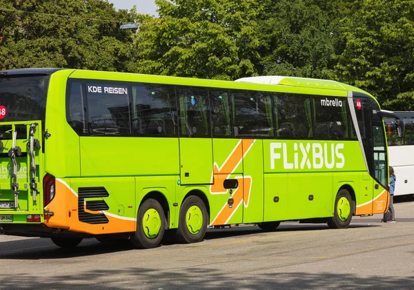 Flixbus bus in the city of Zurich, Switzerland — Stock Photo, Image