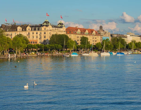 Lago Zurich al atardecer — Foto de Stock