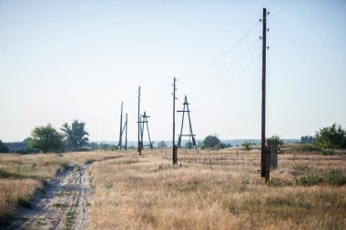 ahşap elektrik sütun