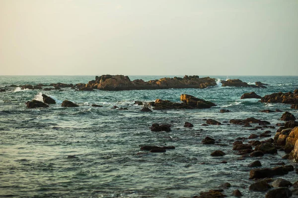 Mare Spiaggia Rocciosa — Foto Stock