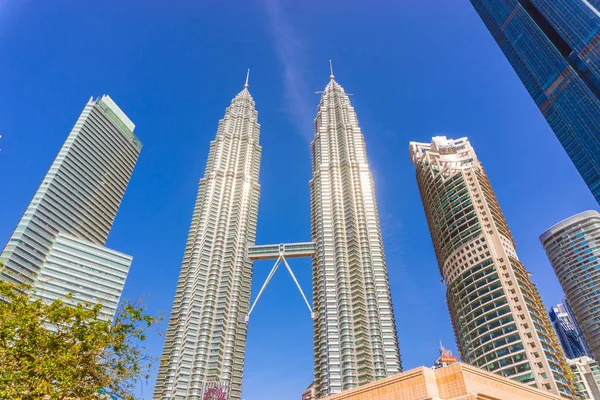 KUALA LUMPUR, MALAYSIA - 23 GENNAIO 2019: torri gemelle Petronas — Foto Stock