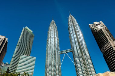 Kuala Lumpur, Malezya - 23 Ocak 2019 : Petronas ikiz kuleleri