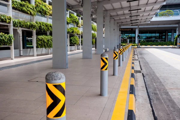 Skyskrapa i växter i Singapore — Stockfoto