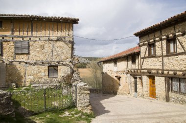 Soria İspanya Ortaçağ Calatanazor Köyü