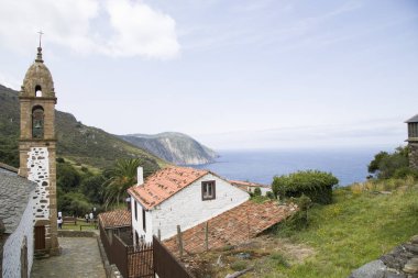 Kilisesi, San Andres de Teixido deniz kenarı ölüm, Galiçya-İspanya
