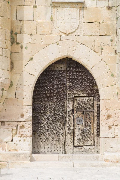 Obronę Drzwi Zamek Pedraza Prowincji Segovia Castilla Leon Hiszpania — Zdjęcie stockowe