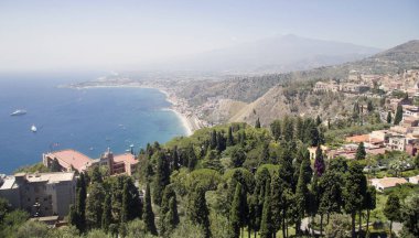 Taormina Sicilya, İtalya güzel yaz günü'hava panoramik