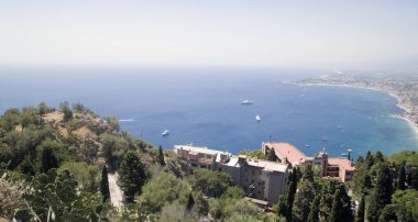 Taormina Sicilya, İtalya güzel yaz günü'hava panoramik