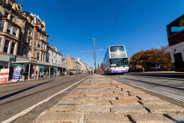 Edinburgh Scotland April 2014 Public Transport Buses Taxis Trams Princes — Stock Photo, Image