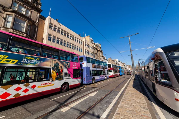 Edinburgh Scotland April 2014 Public Transport Buses Taxis Trams Princes — Stock Photo, Image