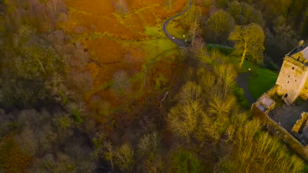 Vista Aérea Castelo Medieval Campbell Ruína Glen Dollar Clackmannanshire Escócia — Vídeo de Stock