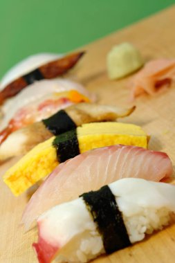 nigiri suşi bir seçki