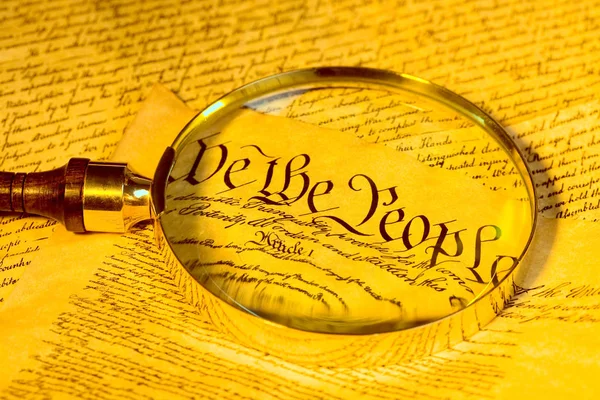 Nagyító Egyesült Államok Alkotmánya — Stock Fotó