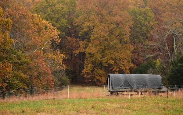 Moveable Chicken Coop Fall — Stock Photo, Image