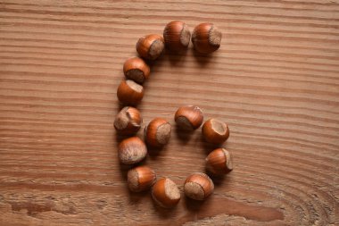 fındık ile şeklinde 6 sayının yatay