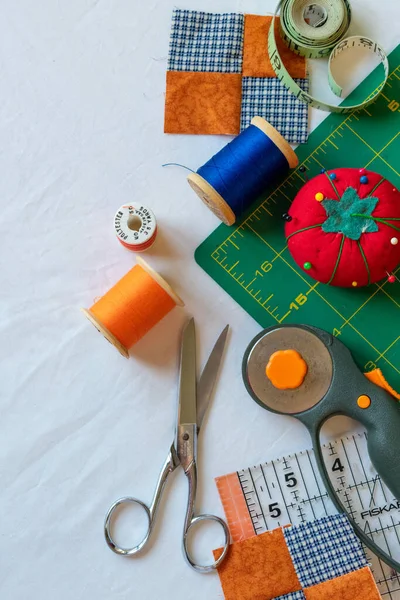 Oranje Blauw Quiltbenodigdheden — Stockfoto