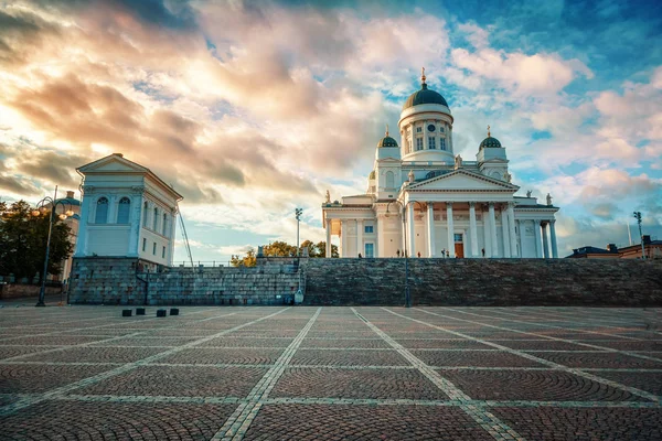 Finsko Helsinky Výhled Katedrálu Senátní Náměstí Při Západu Slunce Krásné — Stock fotografie