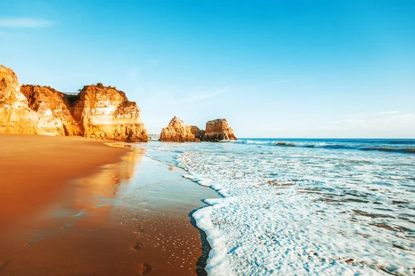 Bela Paisagem Oceânica Costa Portugal Algarve Rochas Praia Areia Destino — Fotografia de Stock