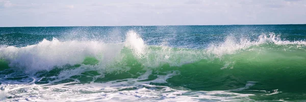 Волна Над Океаном Знамя Морские Волны Закрывают Фотографию Макро Фото — стоковое фото