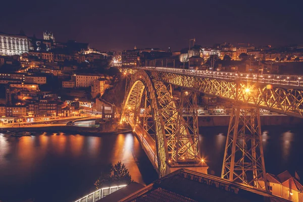 Dom Luis Köprü Geceleri Işıklı Porto Portekiz Batı Avrupa — Stok fotoğraf