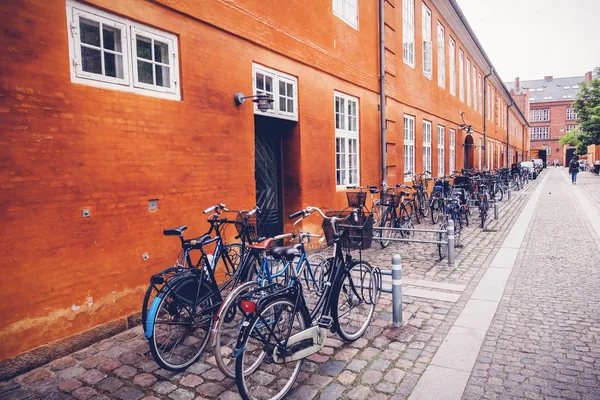 Городской Пейзаж Парковка Велосипеде Улице Историческом Центре Копенгагена Дания Поездка — стоковое фото