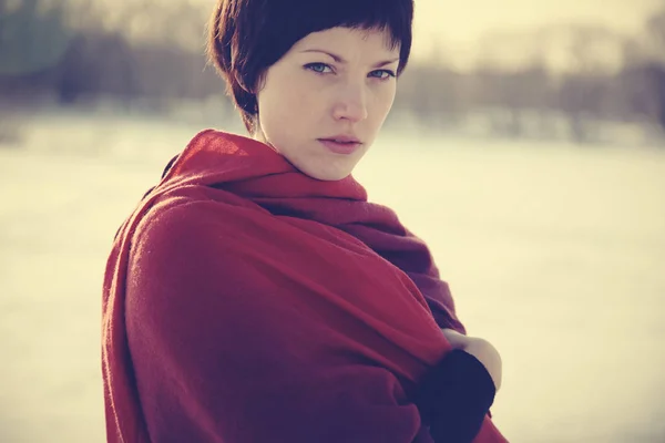 Beautiful Young Woman Brunette Girl Short Hair Cut Red Coral — Stock Photo, Image