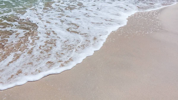 Abstrakte Natürliche Tropische Hintergrund Und Textur Weißer Sand Und Schaumstoffwelle — Stockfoto