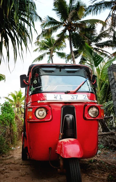 Red Bright Tuk Tuk Background Palm Trees Southeast Asia Travel — Stock Photo, Image