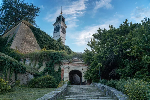 Der Uhrenturm Der Festung Petrovaradin Novi Sad Serbien Reisen Die — Stockfoto