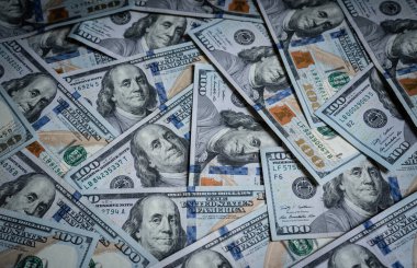 Para yüz dolar faturaları 