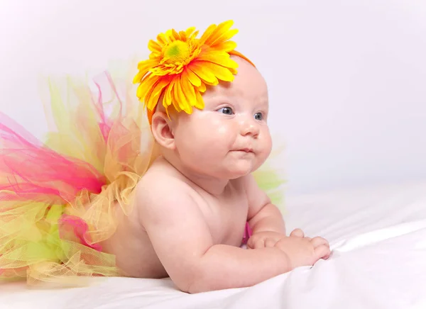 Portret Van Kleine Baby Witte Achtergrond — Stockfoto
