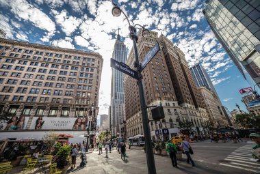 New York şehir sokakları, Broadway 