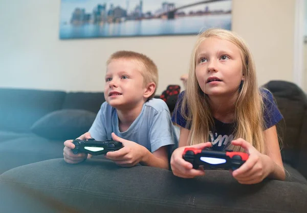 Kinderen Spelen Van Videospellen — Stockfoto