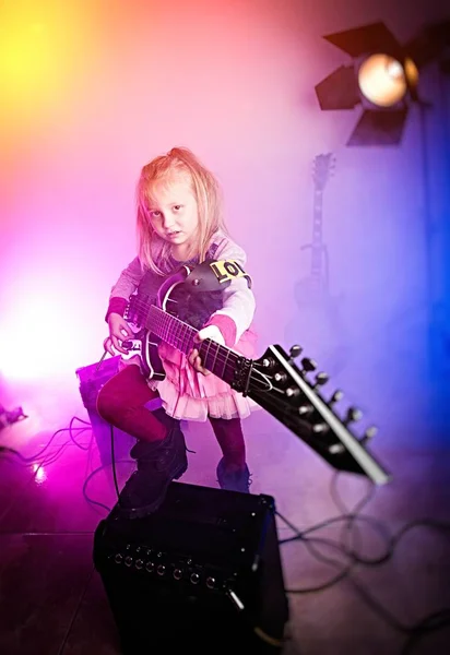 Meisje Gitaar Spelen Kid Gitarist — Stockfoto