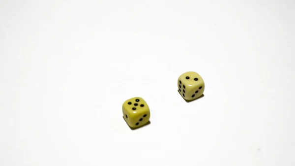 Pequeno Cubo Com Cada Lado Tendo Número Diferente Pontos Nele — Fotografia de Stock