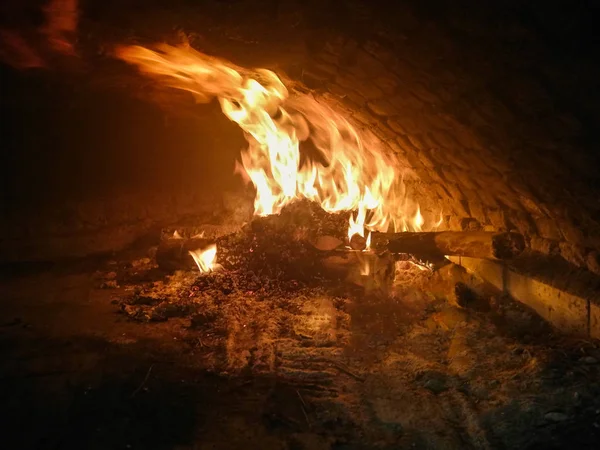 Płonący Ogień Węgla — Zdjęcie stockowe